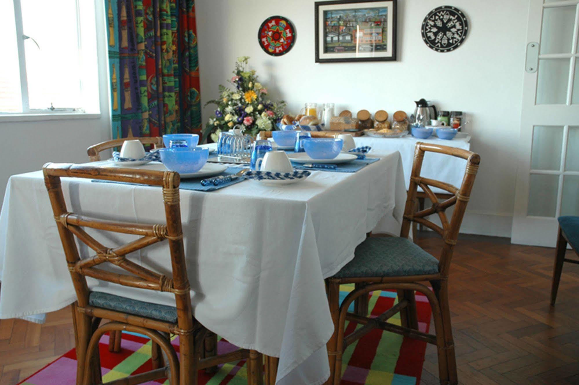 Blue On Blue Bed And Breakfast St James Buitenkant foto